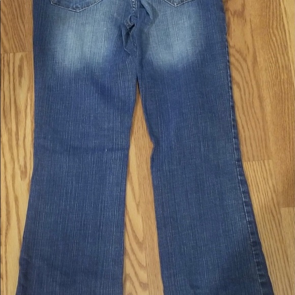Jeans - Picture 3 of 3